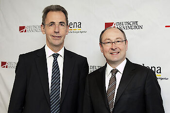 Deutsche Annington und Deutsche Energie-Agentur: Energiewende in der Wohnungswirtschaft erfolgreich gestalten